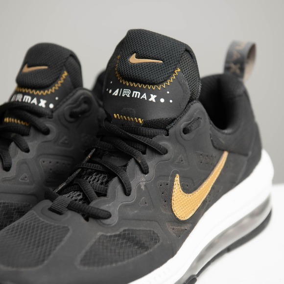 Nike Air Max Genome Mens Sz 8 Black Gold Running Shoes Athleisure Streetwear - Picture 2 of 7
